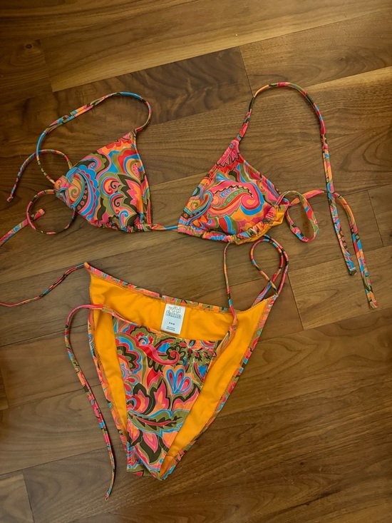 wild fable Other - NWOT Wild Fable Colorful Paisley String Bikini Set